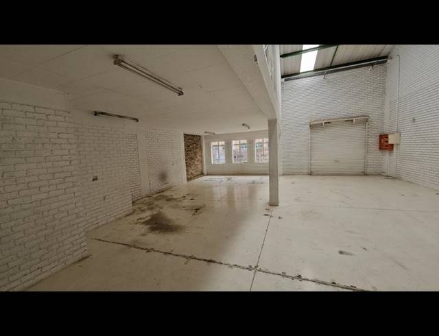 INDUSTRIAL PROPERTY TO RENT IN HALFWAY HOUSE